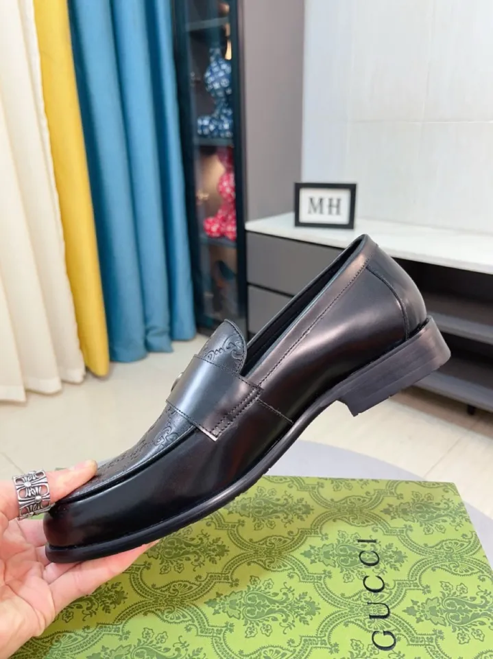 Men's shoes 💰500🌹🌹Niuli [GUCCI Gucci] A new style of formal men's leather shoes is coming~ The original quality upper is made of patent leather imported from Italy, the leather is soft and delicate, comfortable and soft first-layer cowhide lining, rubber wear-resistant outsole, the shoe shape is dignified and domineering, and the luxury charm cannot be concealed! The natural and free nouveau riche leads the trend. Code number: 38-44